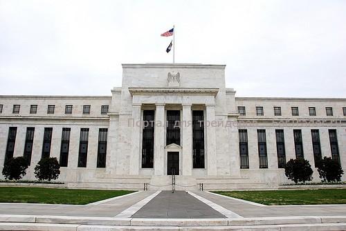 Рис. 1. Здание ФРС США, Вашингтон.