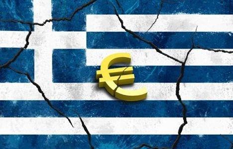 Евро под угрозой из-за долга Греции