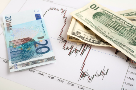 Котировки EURUSD напрямую зависят от Греции
