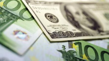 Прогноз пары евро доллар: снижение к уровню 1,03 может начаться с текущих отметок