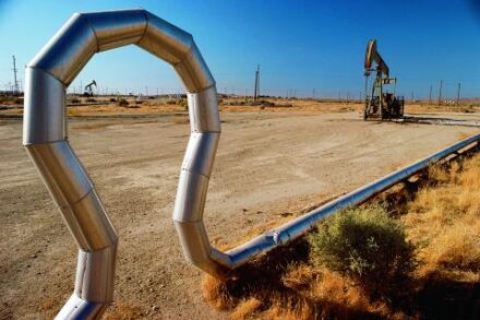 Рост цен на нефть поддержать некому. Стоимость снизится до 52 долл/баррель