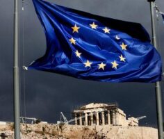 Выход Греции из ЕС обрушит евро