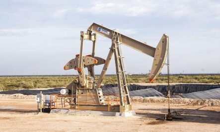 Медведи опустят нефть до 55 долларов