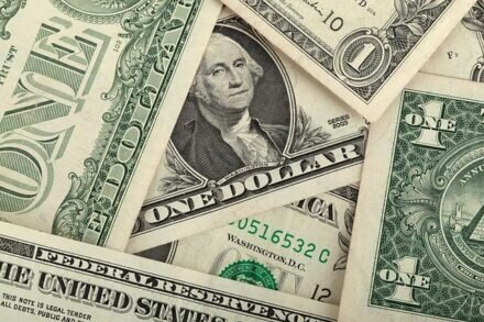 Прогноз курса доллара США на сентябрь