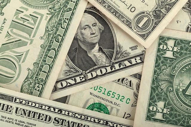 Прогноз курса доллара США на сентябрь