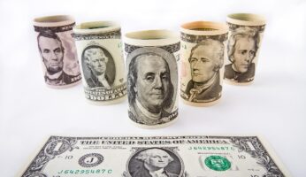 Прогноз курса доллара США