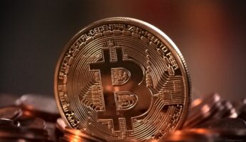 Курс и динамика Биткоин