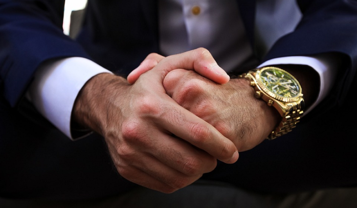 Wie wählt man einen Forex-Broker aus?