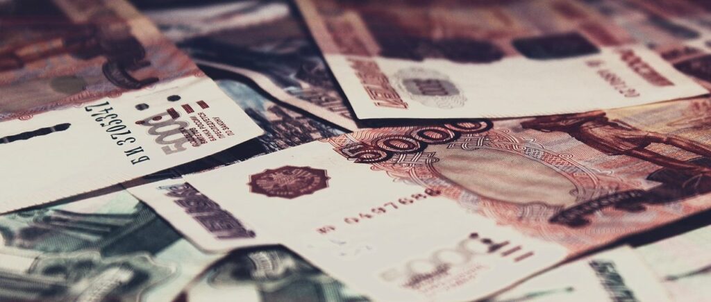Die Risiken des Dollar-Abstiegs steigen. Der Dollar-Kurs zum Rubel für morgen: 57,5186