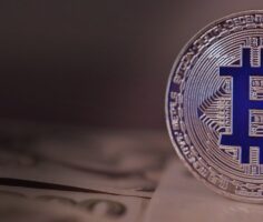 Биткоин, как формируется цена