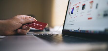 Долги и кредиты. Откуда они берутся?