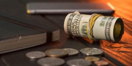 В какой валюте лучше покупать ETF