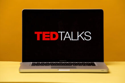 TED Business: 3 пути, как сделать общение с коллегами на работе лучше