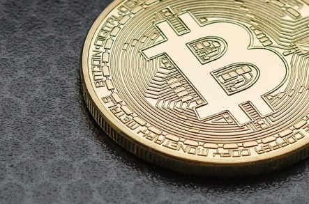 Биткоин рано хоронить