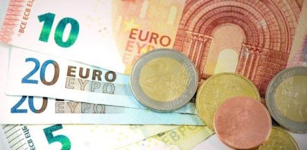 Дальнейшее падение – основной сценарий для пары EURUSD