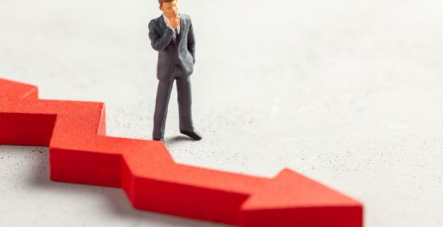 Индекс РТС сегодня обвалился ниже отметки 1000 пунктов