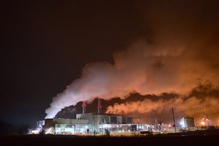 Очень волатильная нефть: инвесторы запутались в отчете Минэнерго