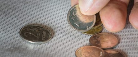 Официальный курс доллара и евро к рублю на 15 января 2020 года