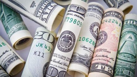 Республиканцы, демократы, импичмент и доллар США…