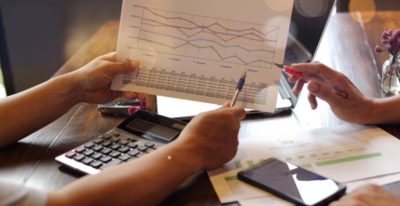 Российский рынок акций начал день на позитивной ноте