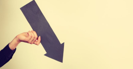 Рынок на открытии падает, защитные акции Полюс и Полиметалл возобновили рост