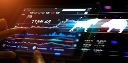 Рынок на открытии скромно растет, а голубые фишки дешевеют