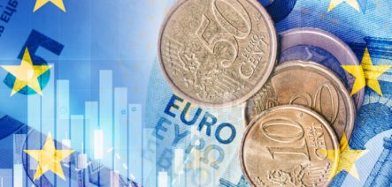 В паре EURUSD ничего не изменилось: вниз и только вниз