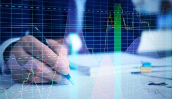 المستثمر المؤهل وغير المؤهل في سوق الأوراق المالية الروسي