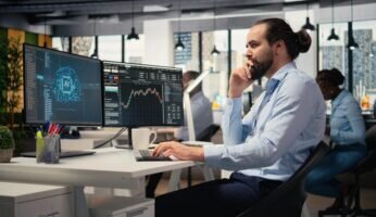 AI-бум на фондовом рынке: как трейдеру заработать на искусственном интеллекте